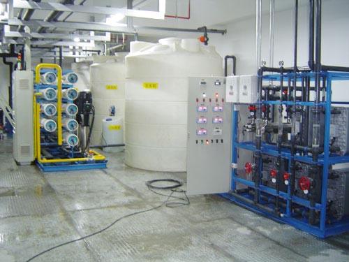 微电子生产采用RO EDI工艺处理超纯水设备